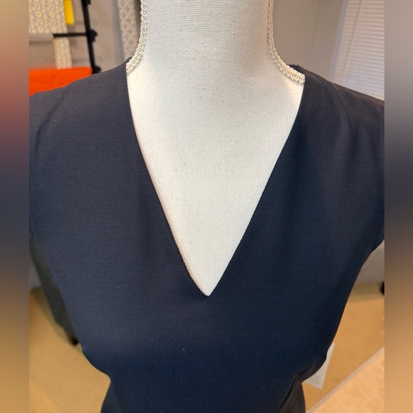 LITTLE NAVY DRESS 👗 NWT ANN TAYLOR - Picture 4 of 11